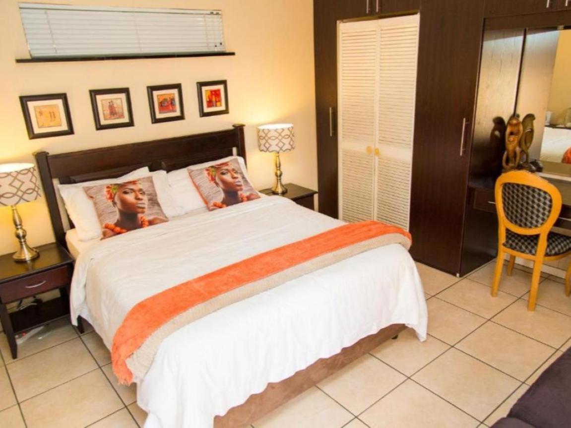 Sollunaa Guesthouse Sandton Quarto foto